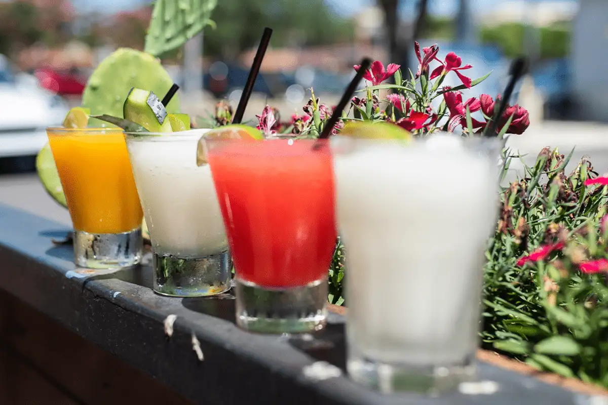 Inyo The Best Summer Drinks To Pair With Cannabis