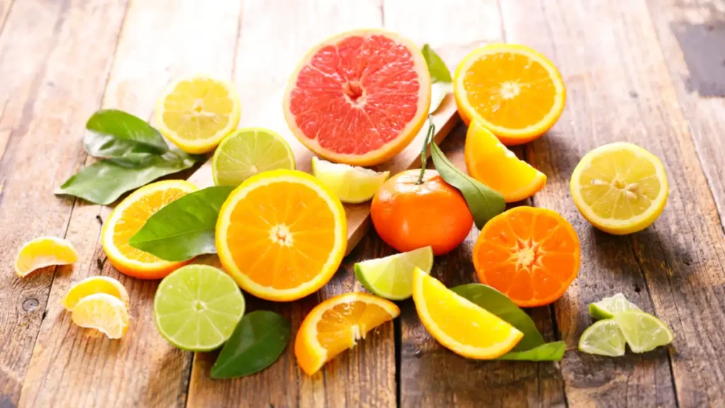Assorted of citrus fruit and leaf