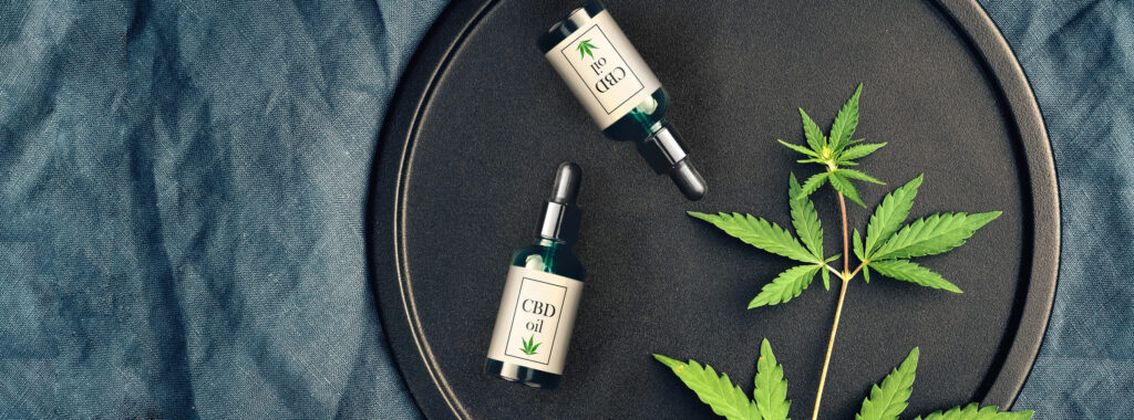 cannabs-medical-product-cbd-oil-with-hemp-leaves