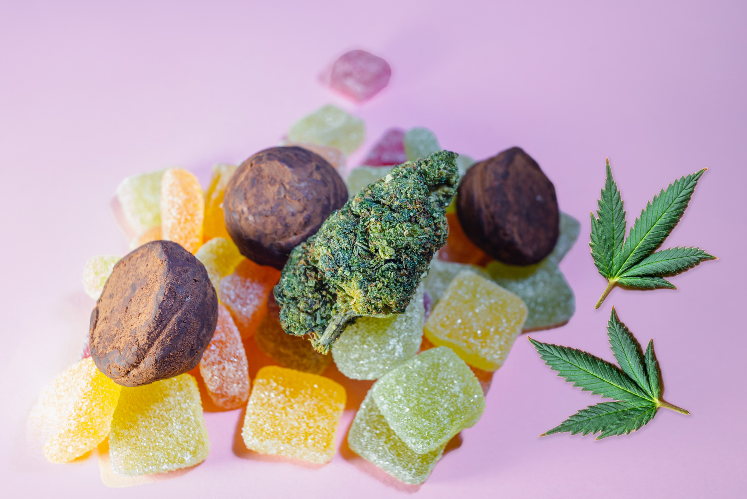 medical-marijuana-edibles-candies-infused-with-cb